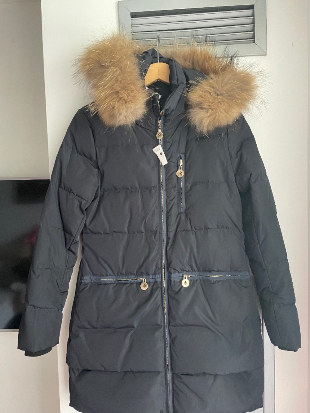 Elisabetta Franchi , new winter puffer jacket . Size 38 or S